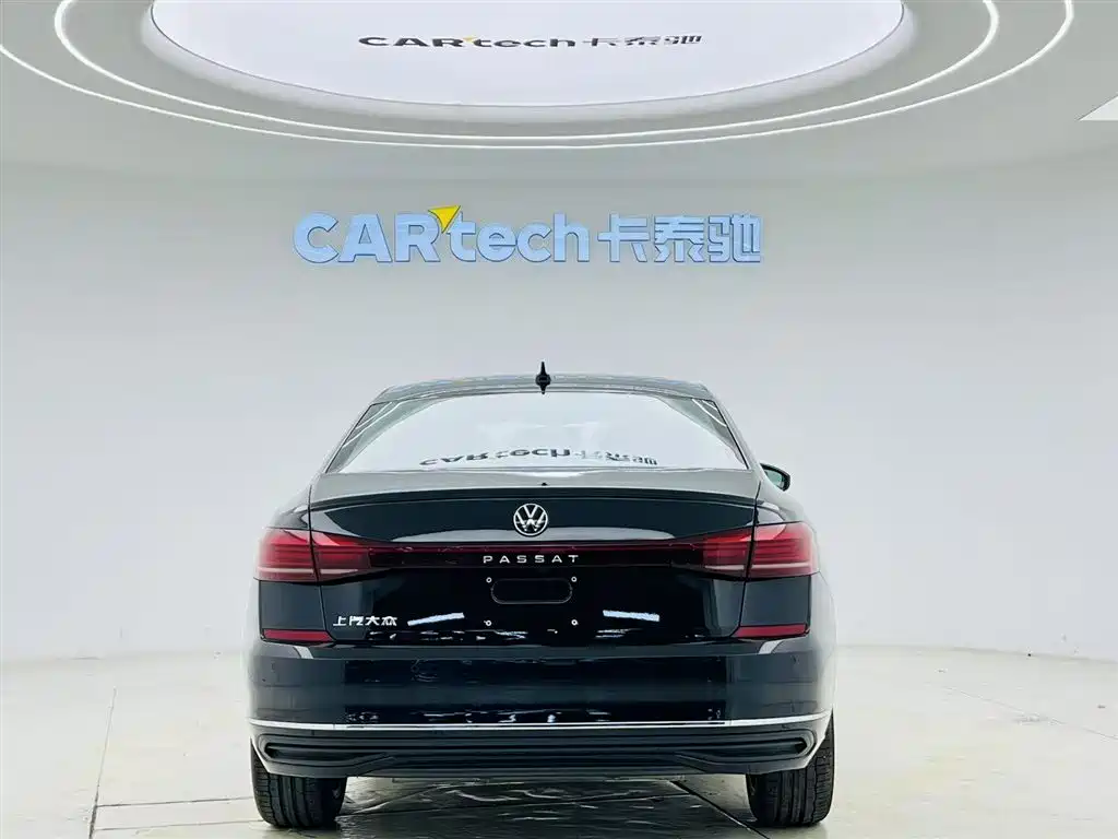 Volkswagen Passat — фото 6