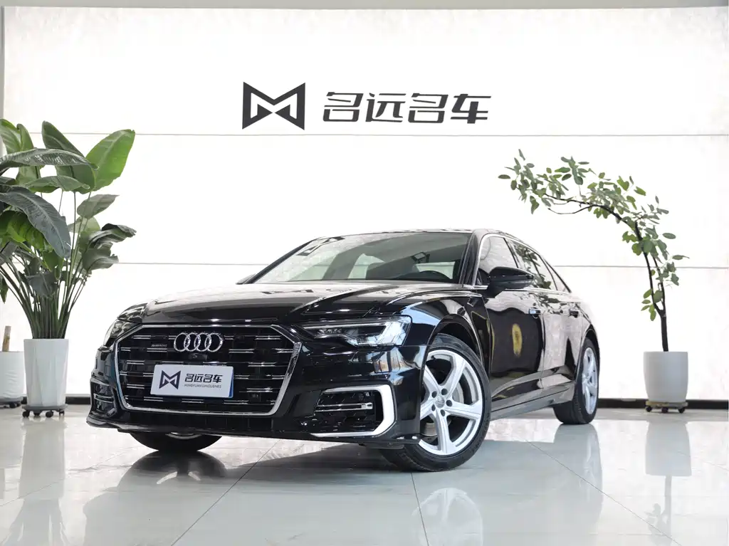 Audi A6L 2019 — фото 1