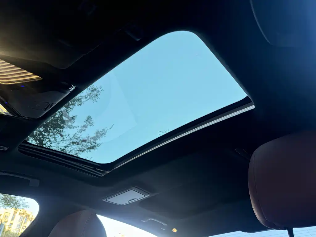 BMW 5 Series 2021