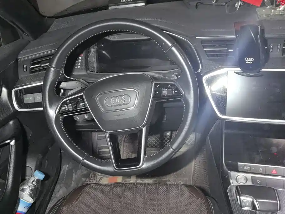 Audi A6L 2020 — фото 15