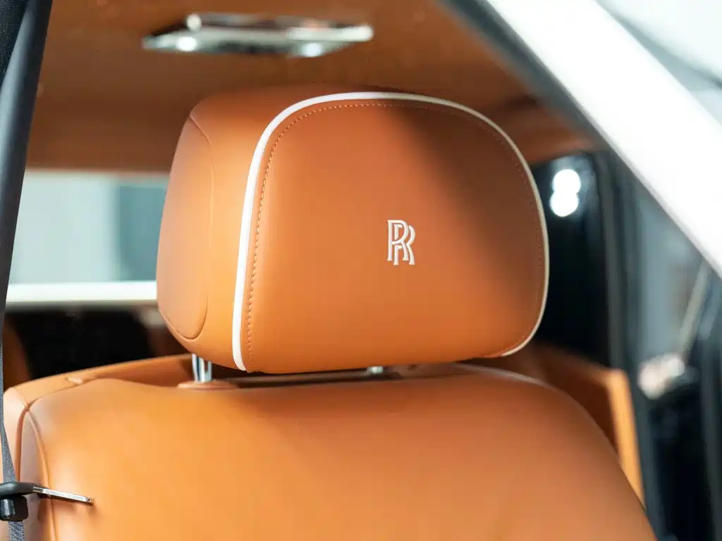Rolls-Royce Phantom 2020 — фото 16