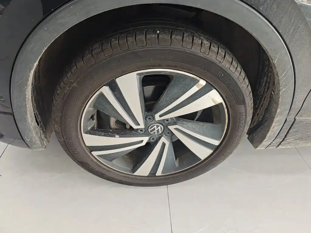 Volkswagen Tiguan X 2021 — фото 23