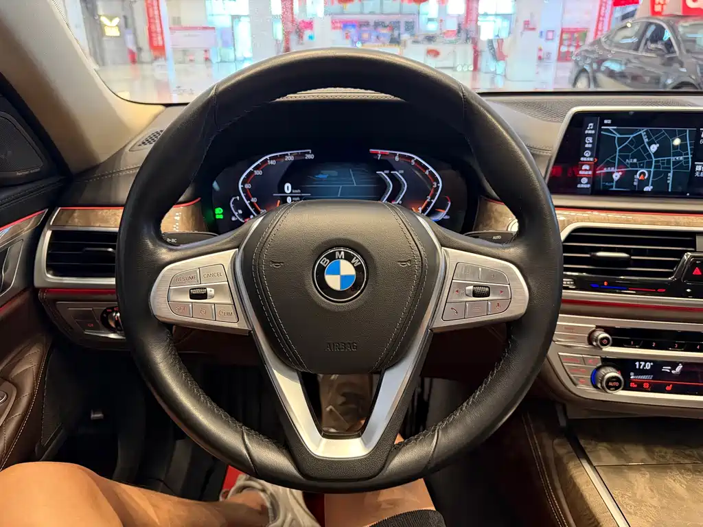 BMW 7 Series 2020 — фото 12