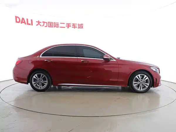 Mercedes-Benz C-Class 2020