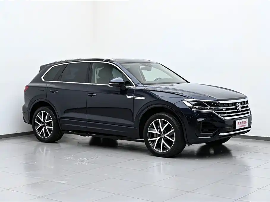 Volkswagen Touareg 2021 — фото 4