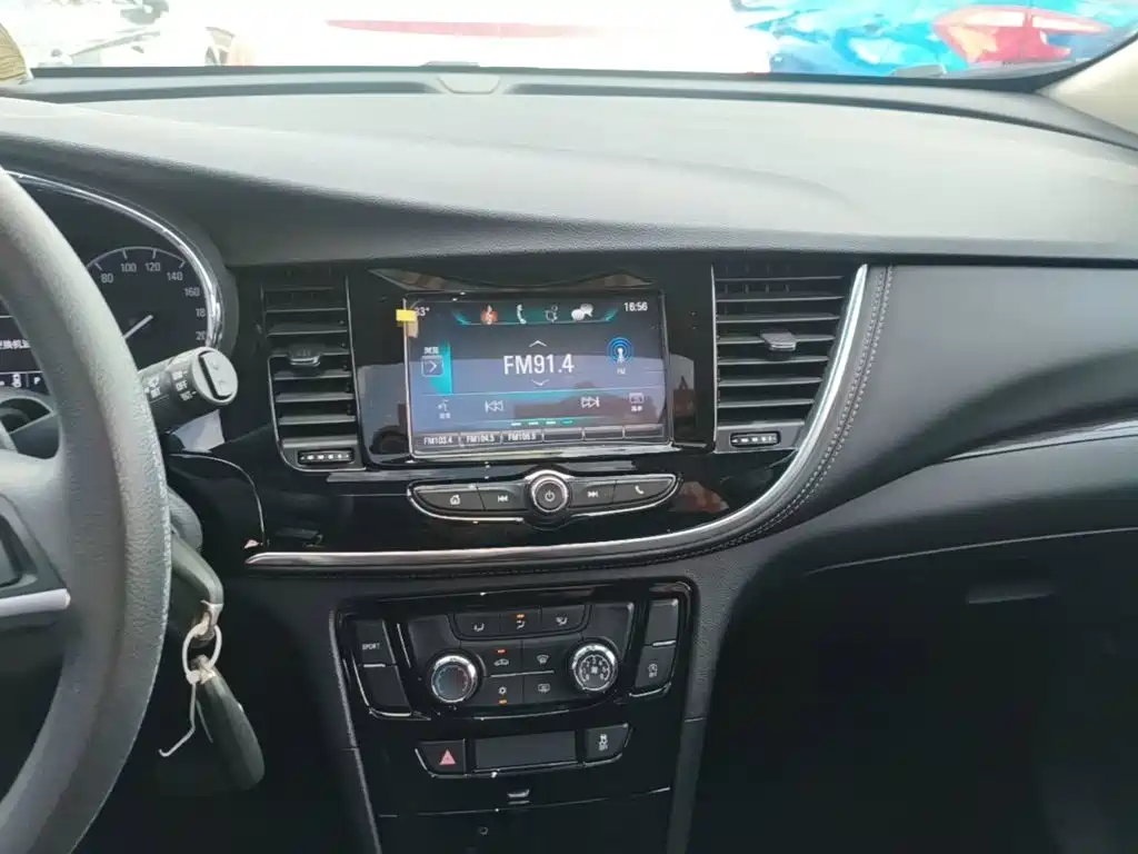 Buick Encore 2019 — фото 13