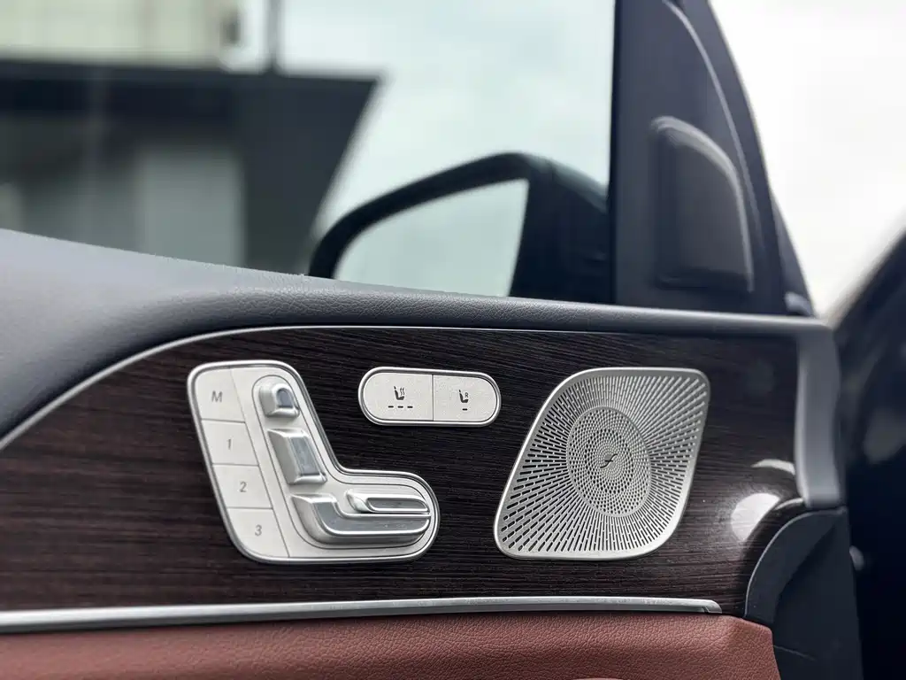 Mercedes-Benz GLE 2025 — фото 13