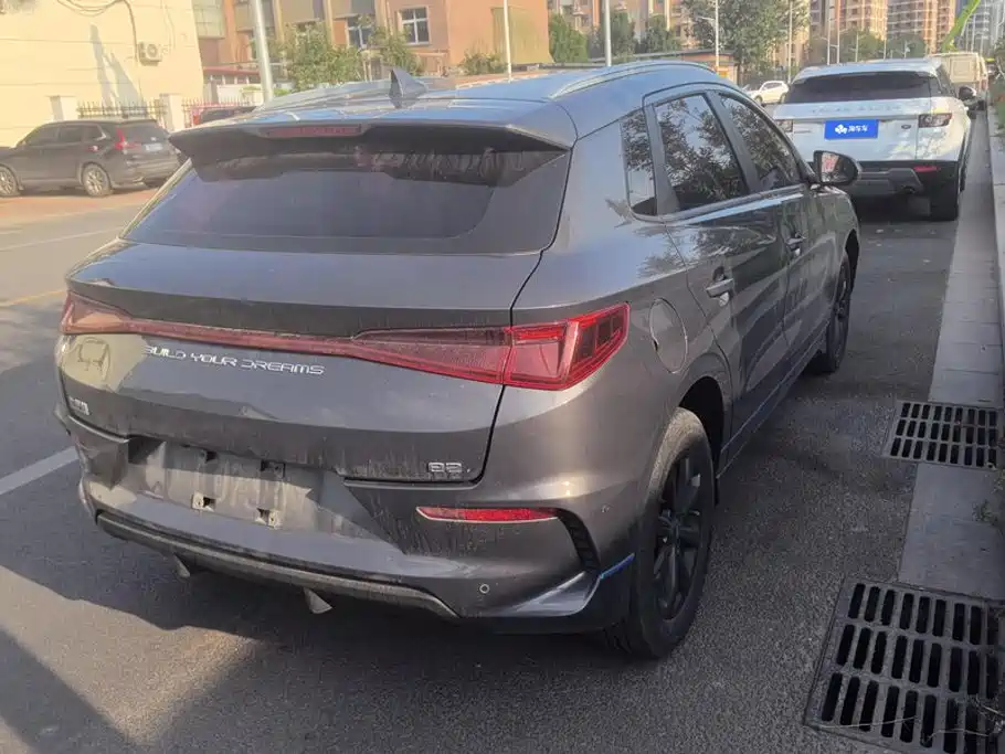 BYD e2 2020