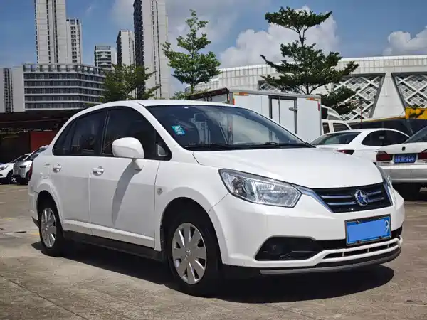 Venucia D50 2016