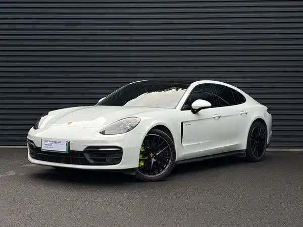 Porsche Panamera New Energy 2023