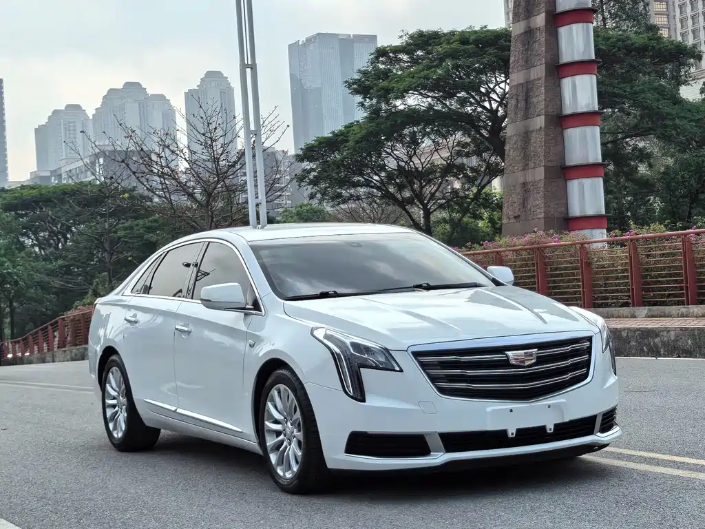 Cadillac XTS 2019 — фото 3