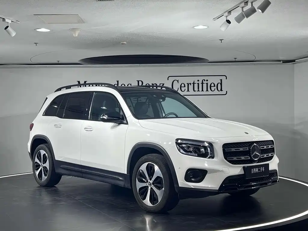 Mercedes-Benz GLB 2023 — фото 3