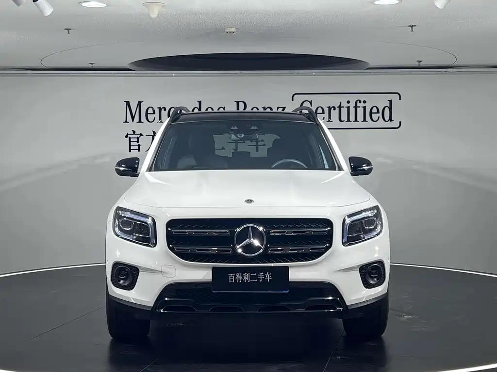 Mercedes-Benz GLB 2023 — фото 4