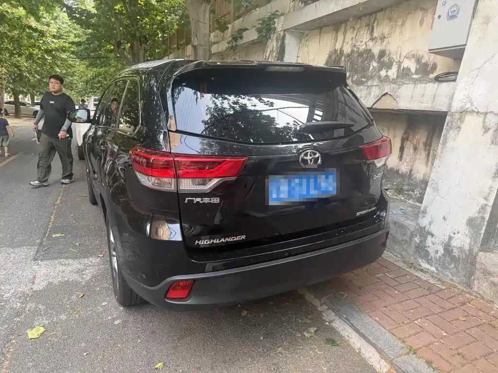 Toyota Highlander 2020