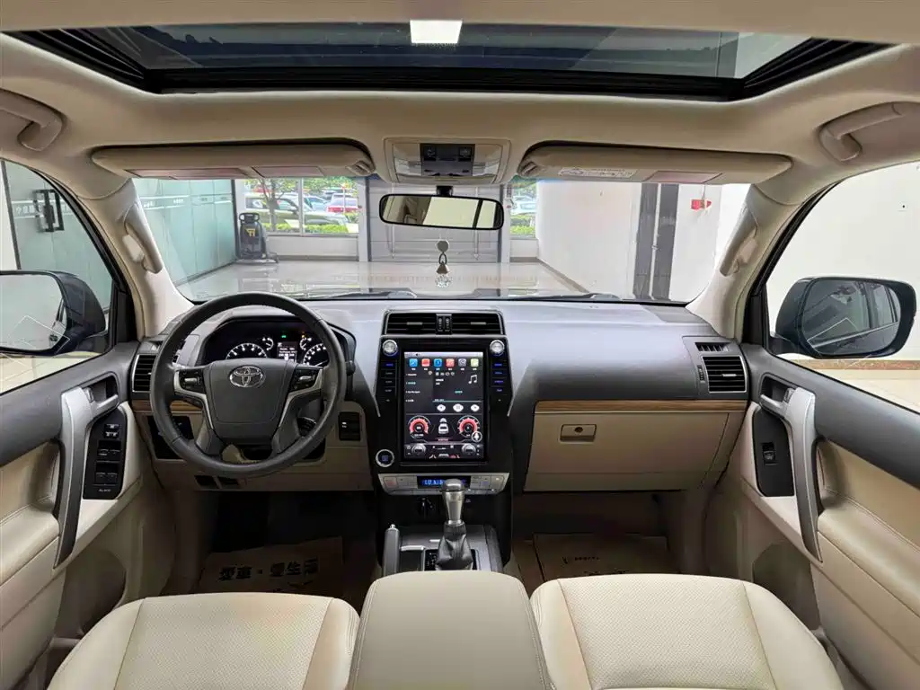 Toyota Prado 2019 — фото 3