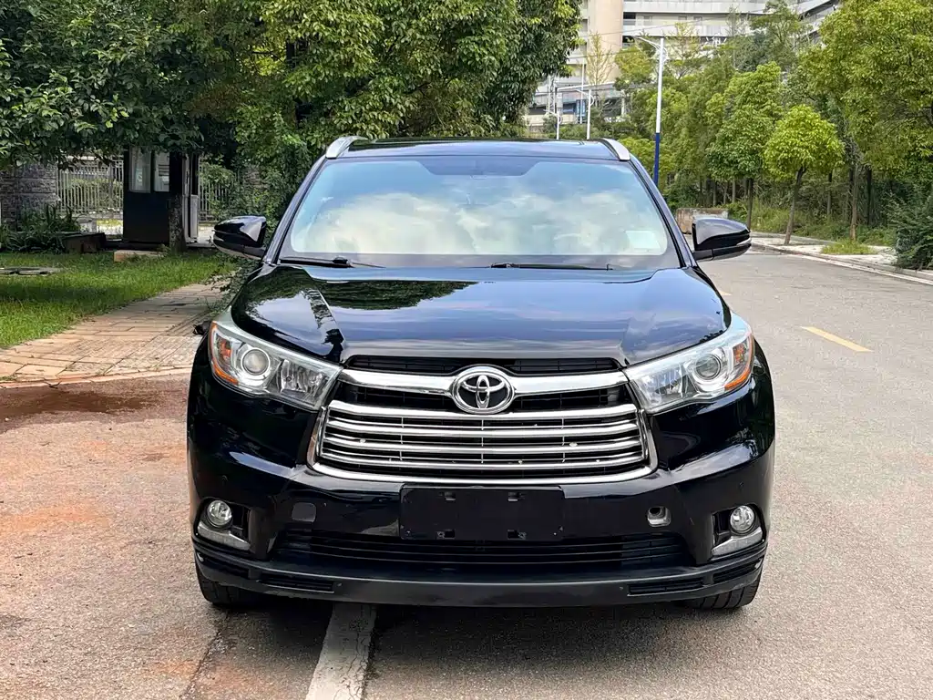 Toyota Highlander 2017 — фото 2