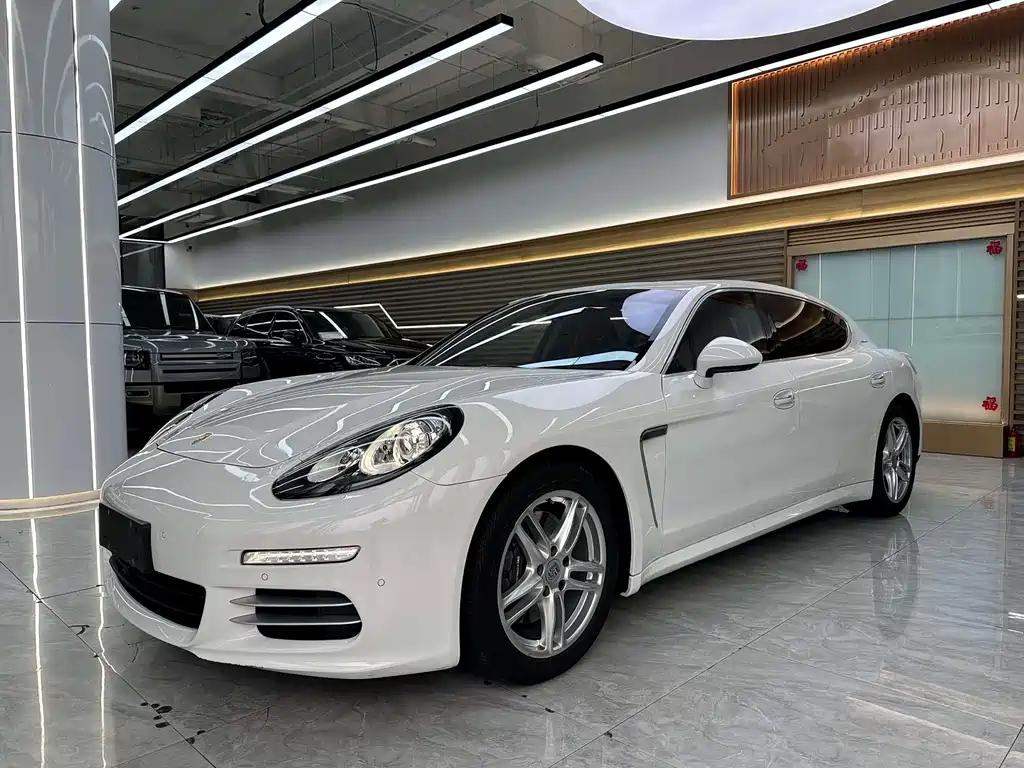 Porsche Panamera 2015 — фото 1