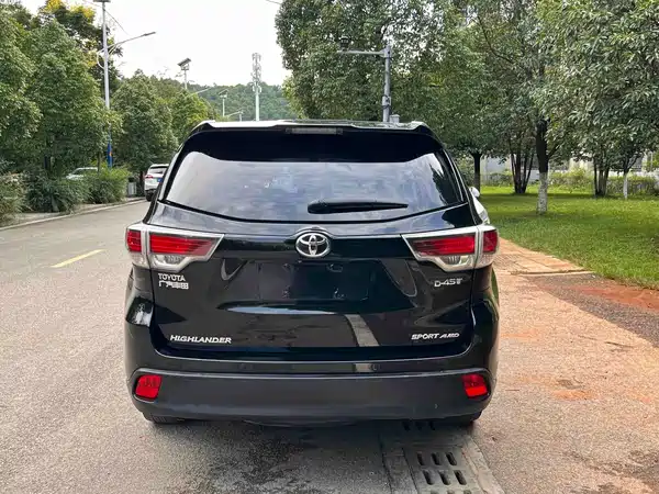 Toyota Highlander 2017