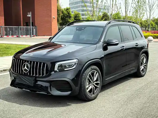 Mercedes-Benz GLB AMG 2023