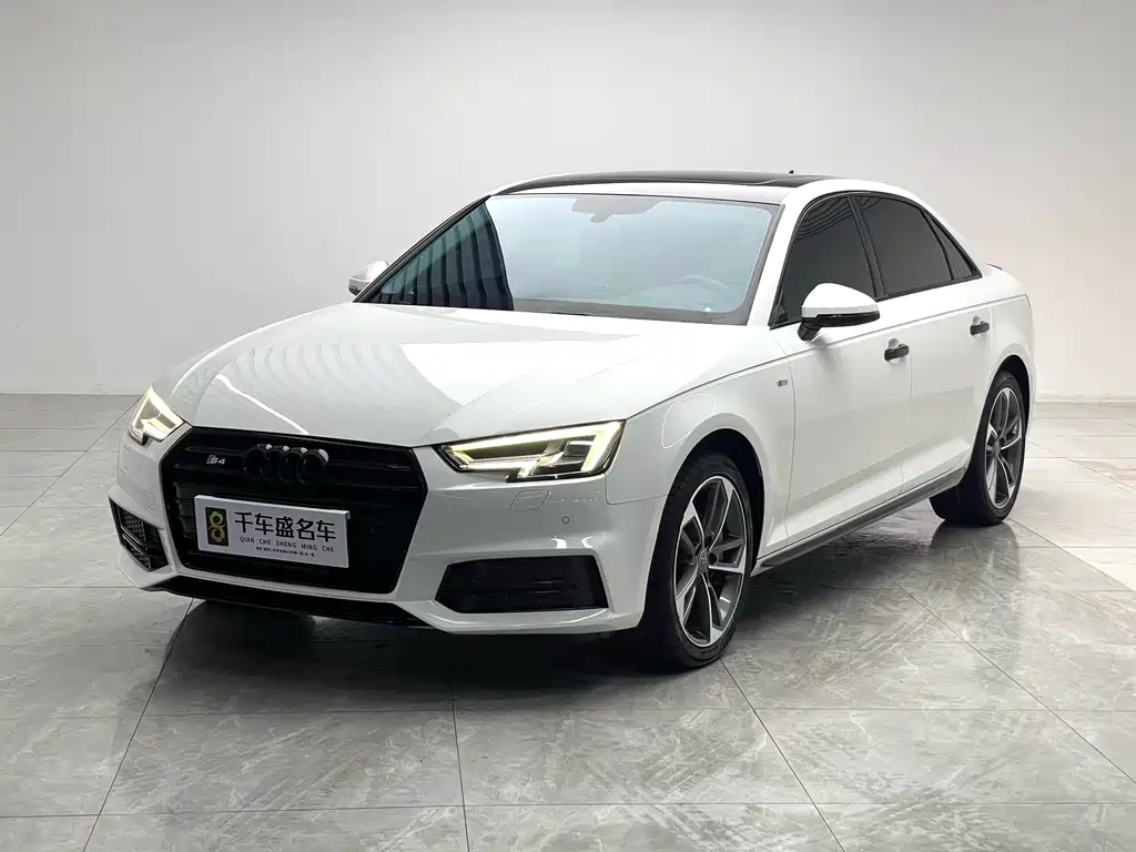 Audi A4L 2017 — фото 1