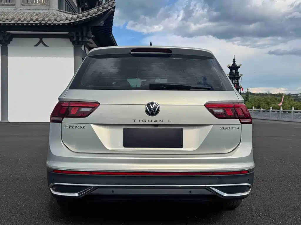 Volkswagen Tiguan L 2022 — фото 5