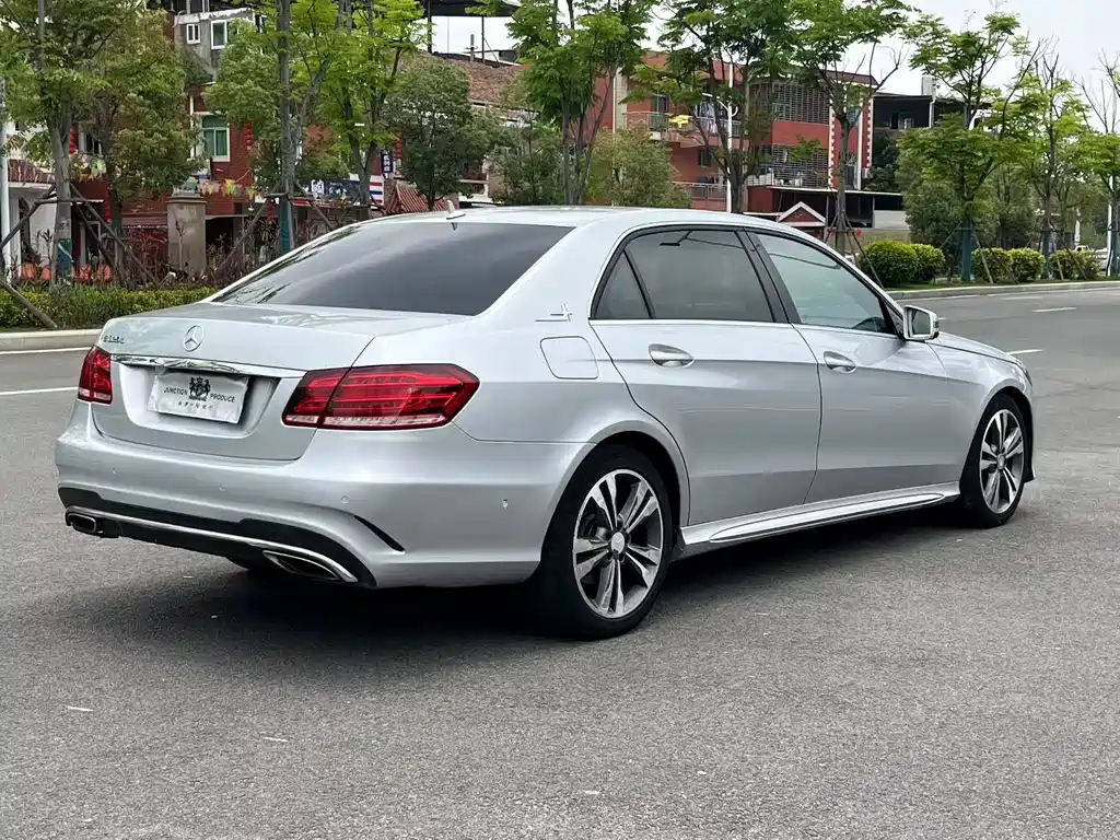 Mercedes-Benz E-Class 2014 — фото 9