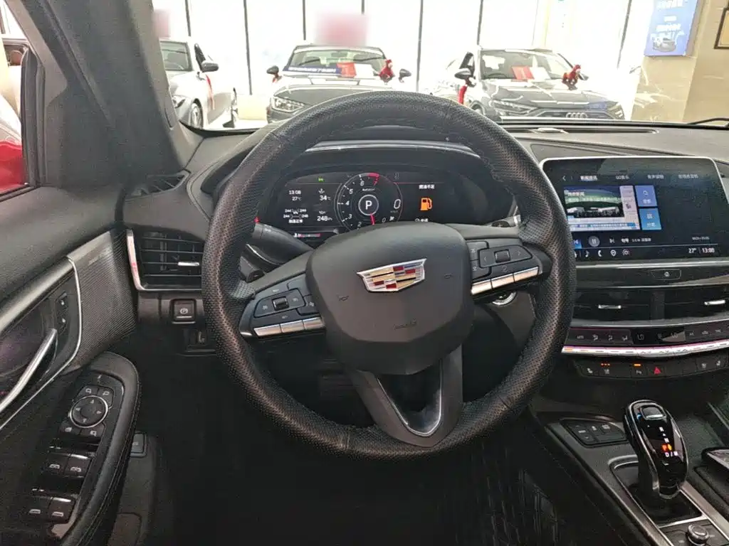 Cadillac CT5 2023 — фото 11