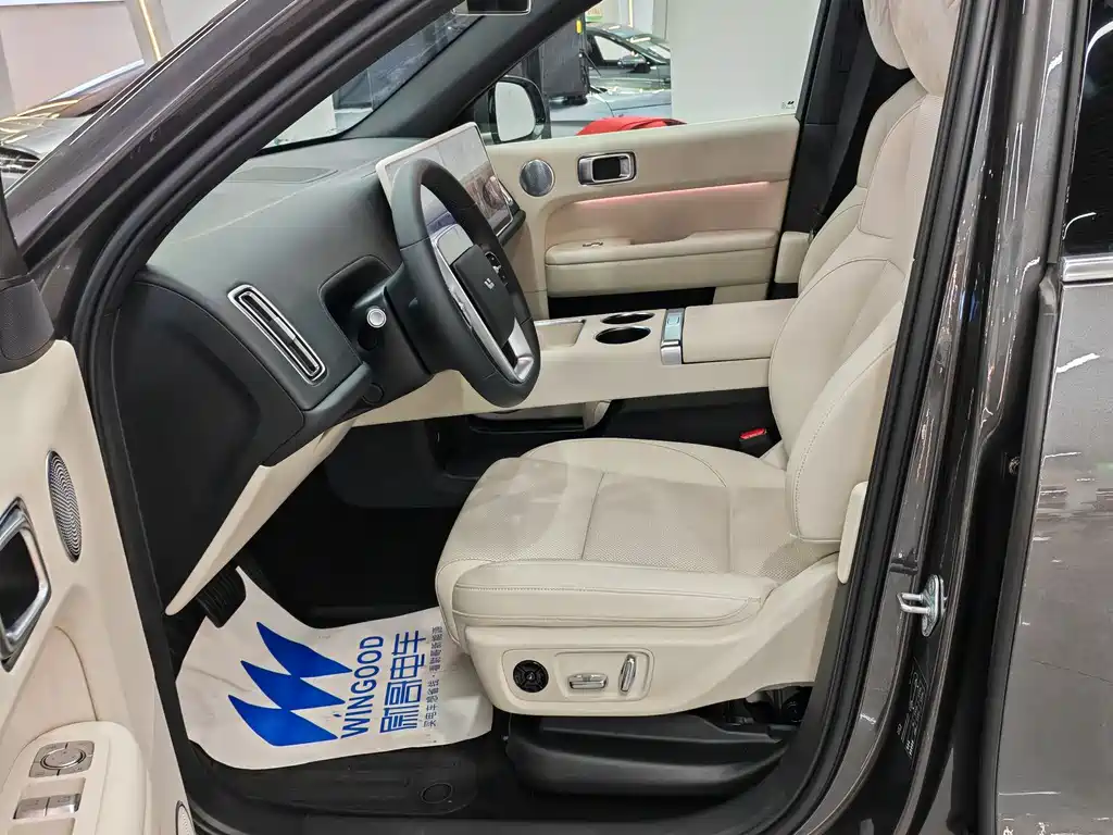 Li Auto Li L6 2024