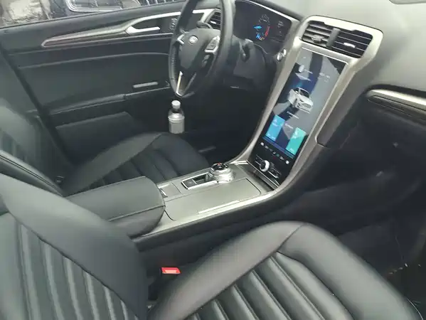 Ford Mondeo 2021