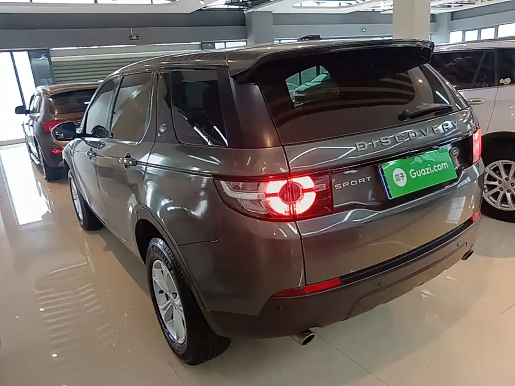 Land Rover Discovery Sport 2016