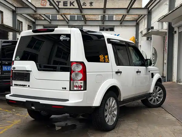 Land Rover Discovery 2014