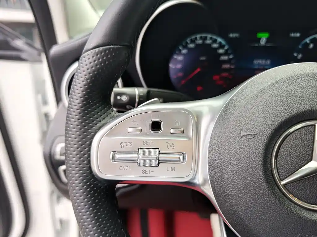 Mercedes-Benz C-Class 2020 — фото 13