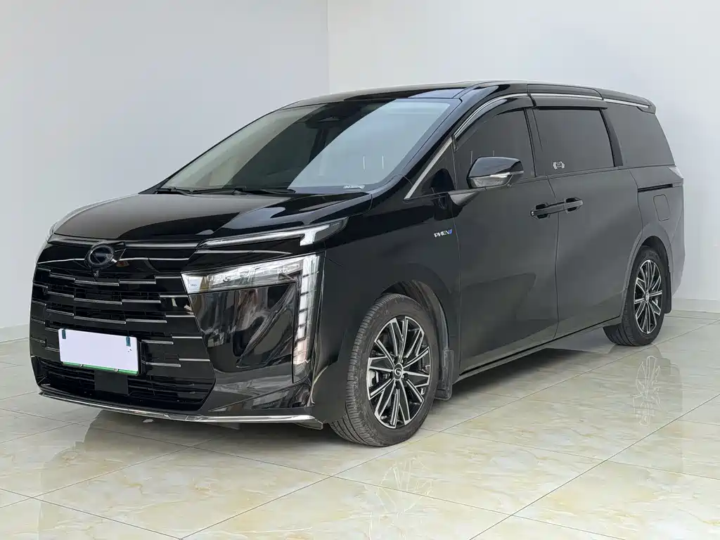 GAC Trumpchi E8 PHEV 2024 — фото 1