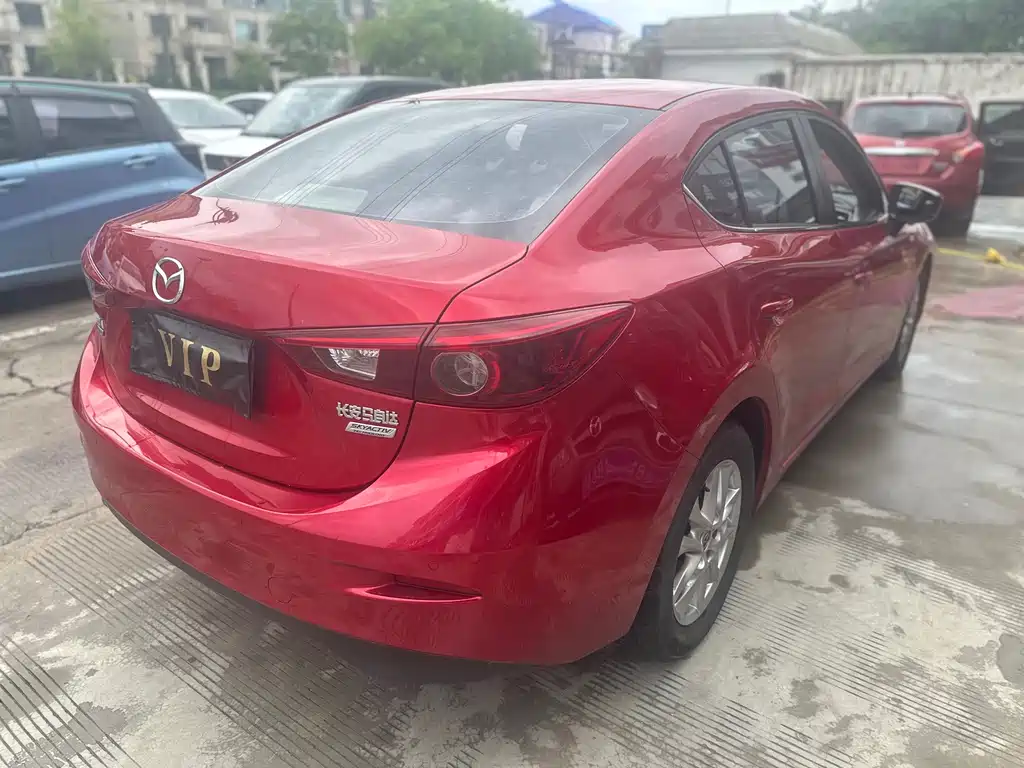 Mazda 3 Axela 2017 — фото 4