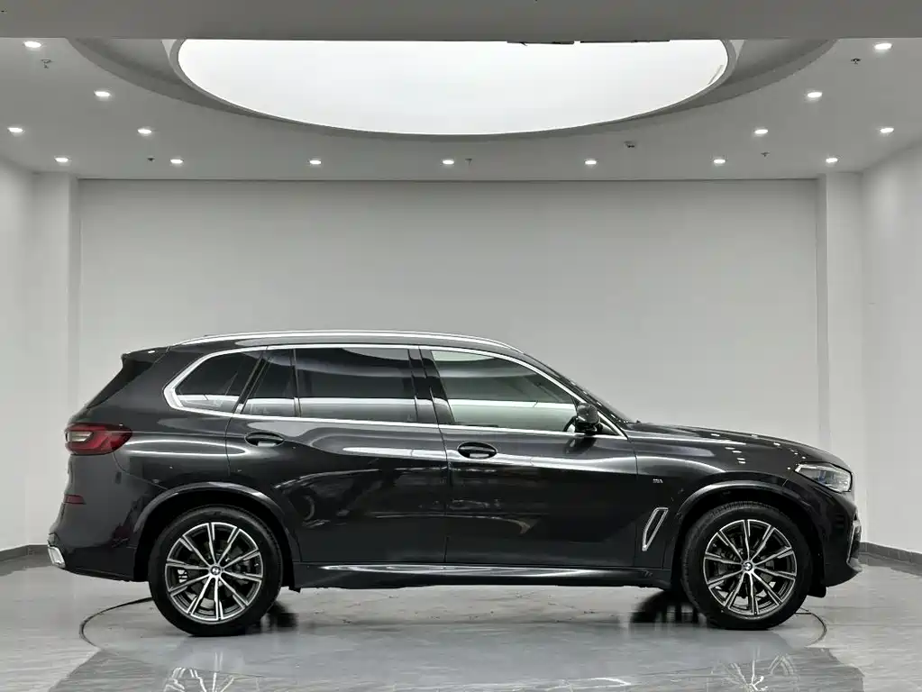 BMW X5 2023 — фото 4