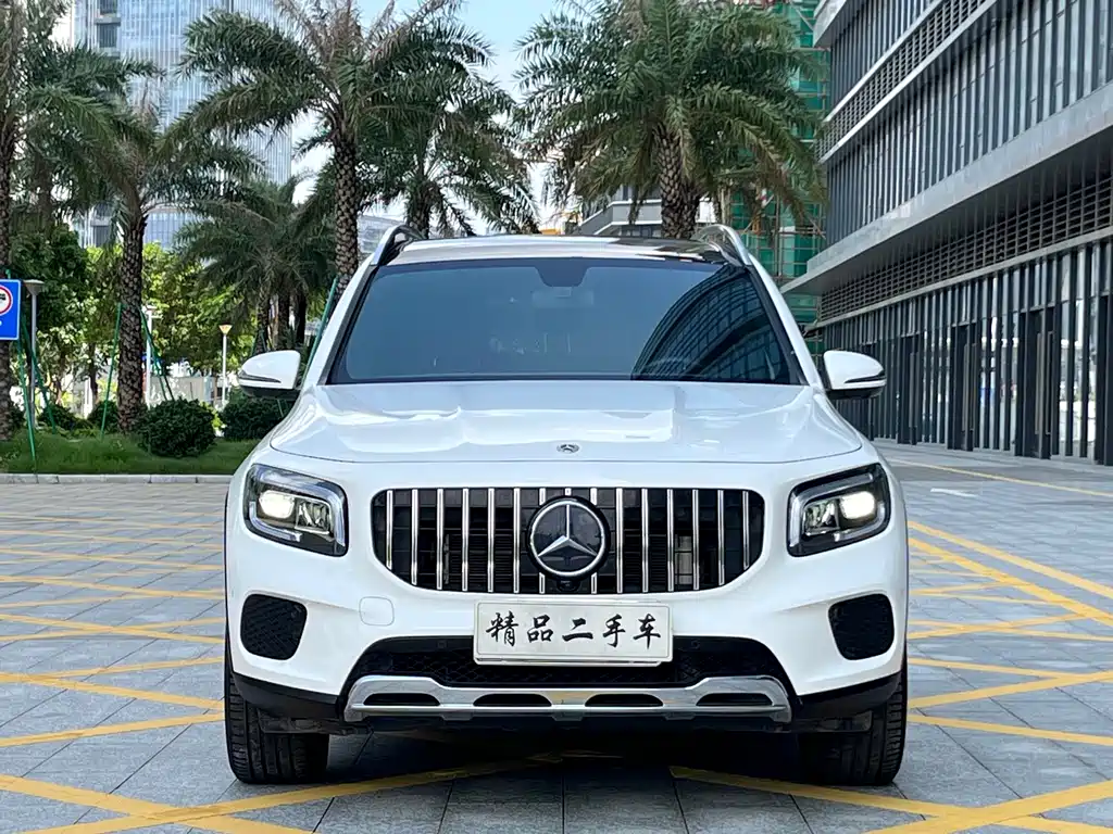 Mercedes-Benz GLB 2022