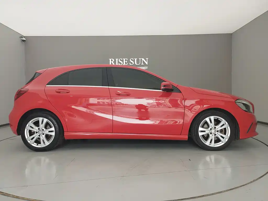 Mercedes-Benz A-Class 2016