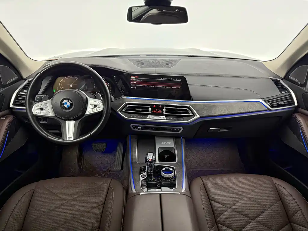 BMW X5 2022 — фото 11