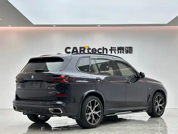 BMW X5 2024