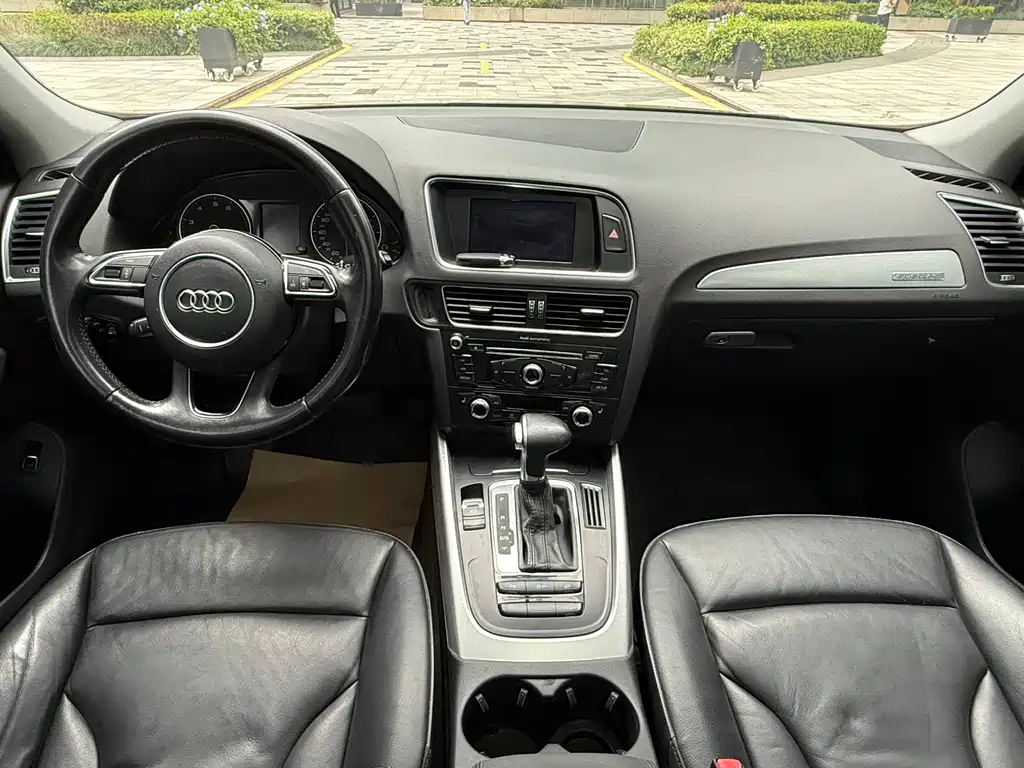 Audi Q5 2015 — фото 9