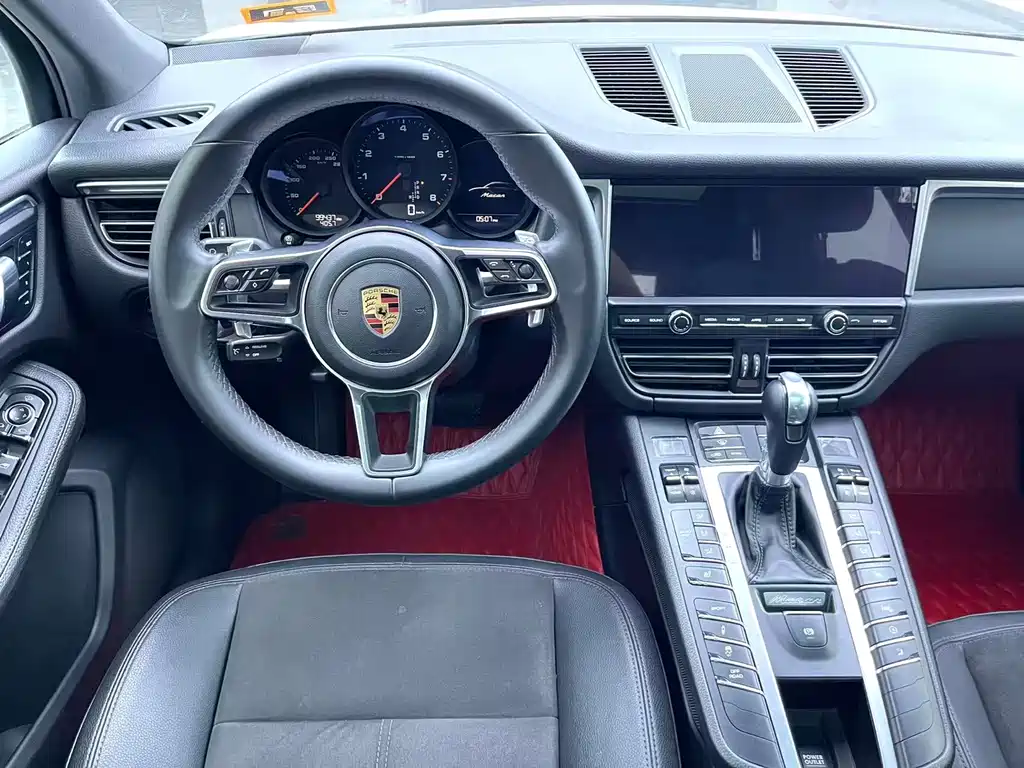 Porsche Macan 2019 — фото 8