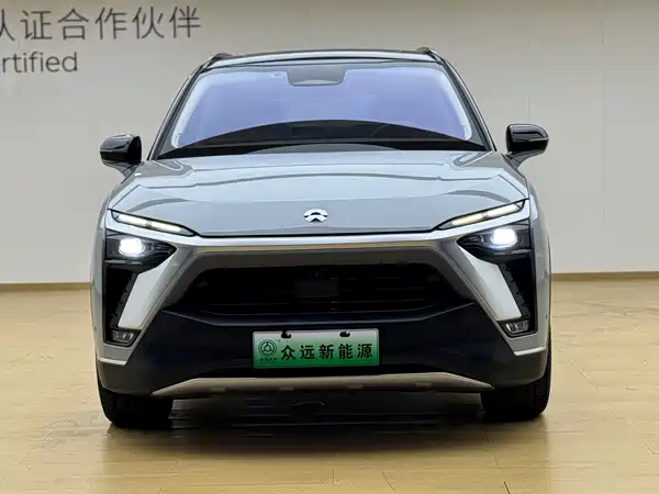 NIO ES8 2020