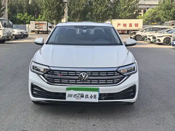 Volkswagen Sagitar 2023