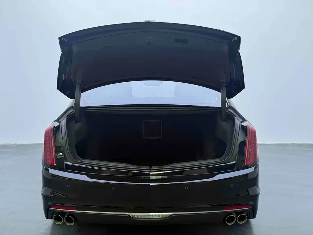 Cadillac CT6 2021 — фото 12