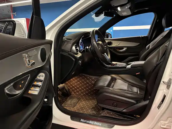 Mercedes-Benz GLC 2020