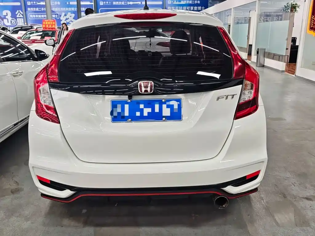 Honda Fit 2019 — фото 9