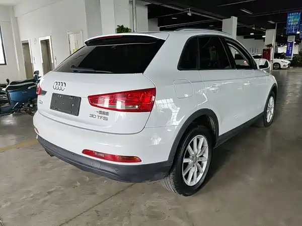 Audi Q3 2015