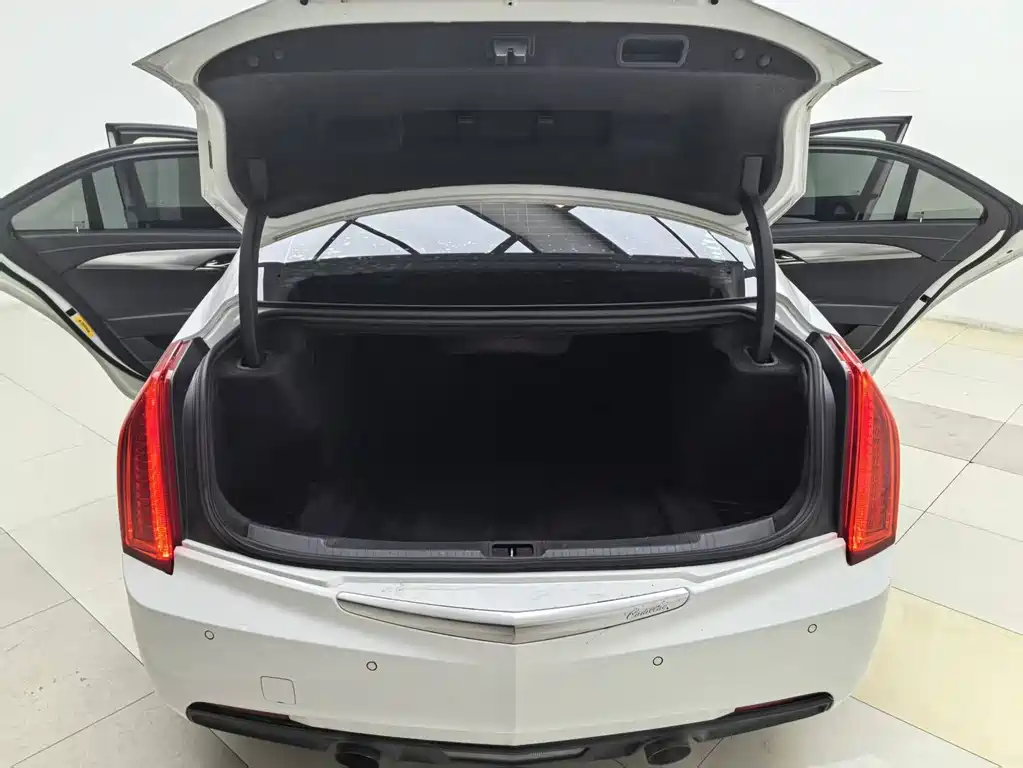 Cadillac ATS-L 2019 — фото 11
