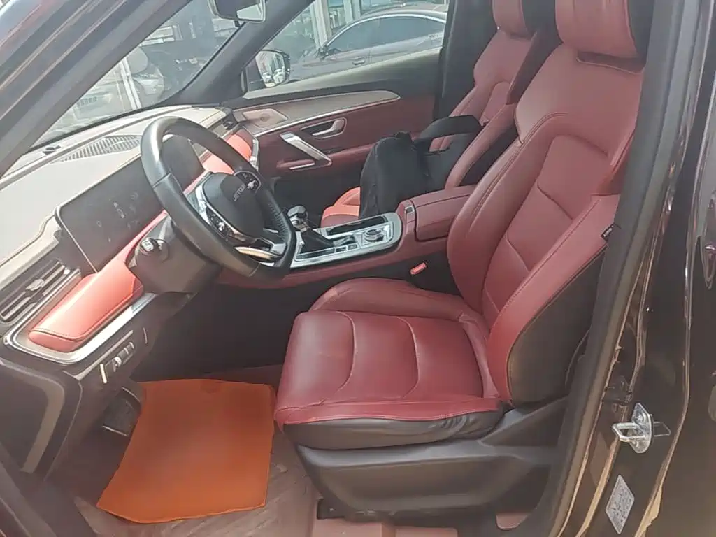 Jetour Jietu X70 PLUS 2022 — фото 15