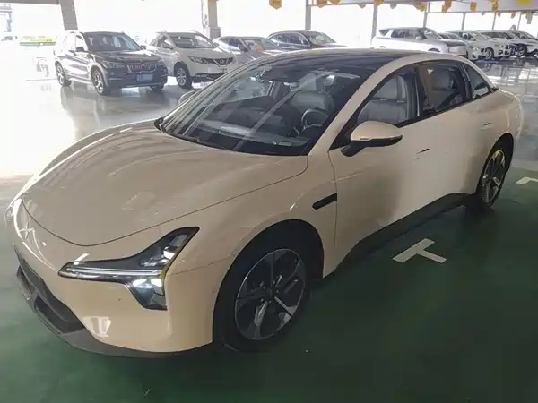 XPeng MONA M03 2024